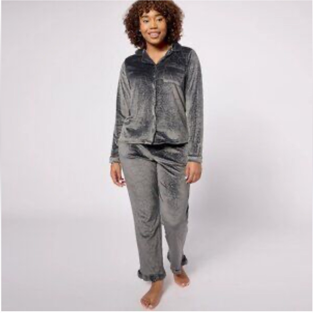 Berkshire Homewear incredible cozy medium grey pajama set L